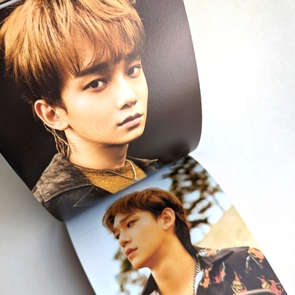 EXO The 5th Album 'DON'T MESS UP MY TEMPO' Photobook + CD - Picture 8 of 10